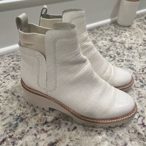 dolce vita huey booties